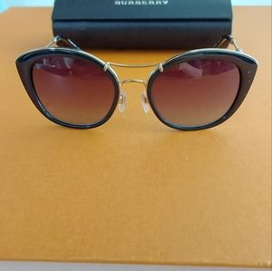 Burberry sunglasses